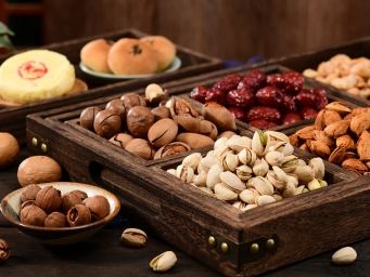 这些坚果降血脂很有效，很多人没吃对！